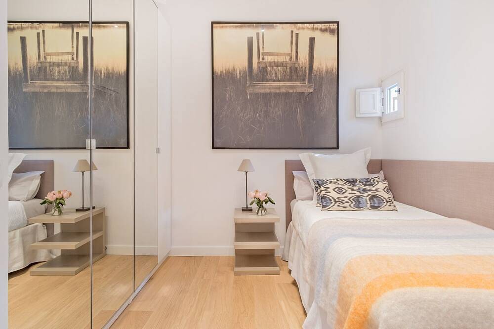 Ganze Wohnung, Charming Apartment with Terrace in Salamanca in Madrid, Madrid Province