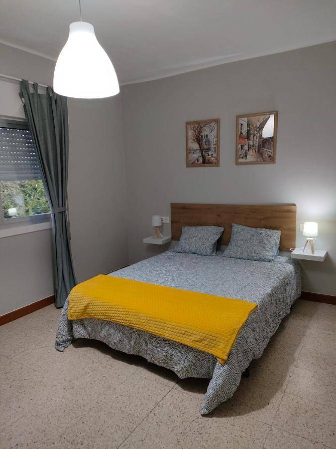 Apartamento inteiro, Three-Bedroom Apartment in Vigo, Rias Baixas