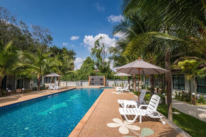 Bungalow für 2 Personen, mit Pool und Ausblick sowie Terrasse und Kinderpool in Thailand