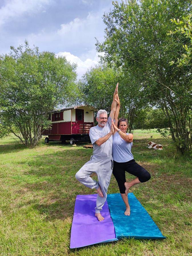 Maison de campagne pour 2 personnes, avec terrasse ainsi que vue et jardin à Couze-et-Saint-Front - 4