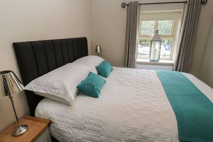 The Moorings is near Wakefield in Wakefield, Yorkshire de l'Ouest
