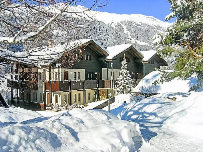 Ferienwohnung für 5 Personen, mit Balkon in Ernen
