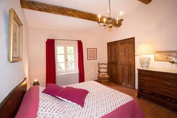 Maison De Vacances pour 9 Personnes dans Roussillon, Parc naturel régional du Luberon, Photo 2