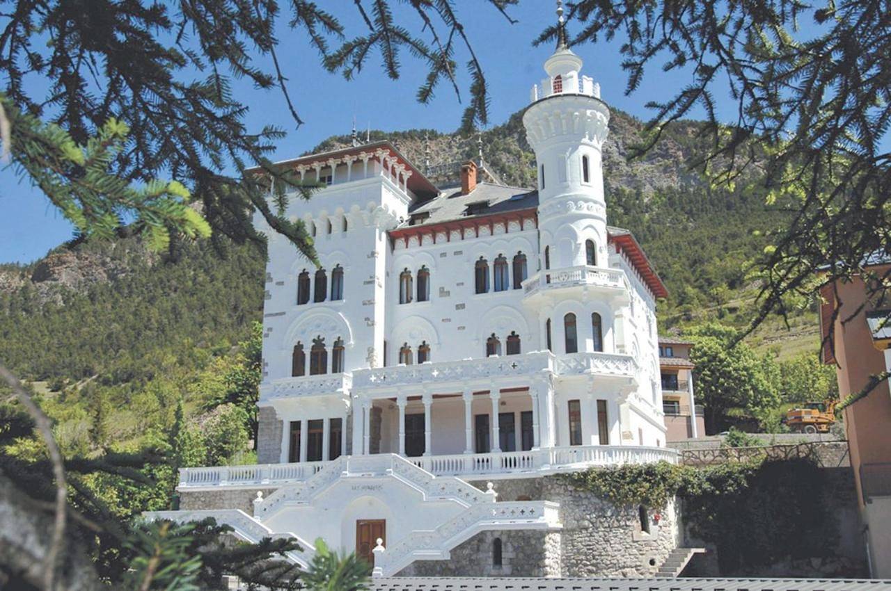 Résidence Château des Magnans by Nevesol in Jausiers, Parc national du Mercantour