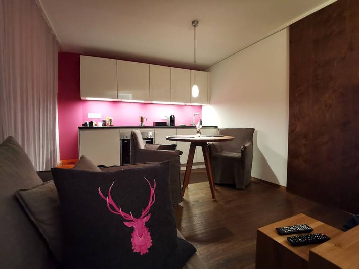 Ferienwohnung für 2 Personen, mit Terrasse und Garten sowie Pool, kinderfreundlich in Oberstdorf - 3