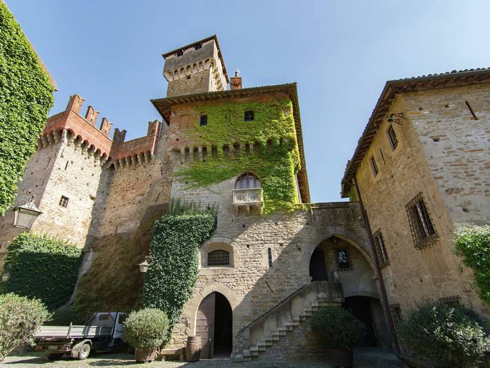 Agriturismo per 4 persone, con Giardino e Panorama a Novi Ligure