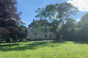 Château pour 16 personnes, avec piscine et jardin en Charente-Maritime