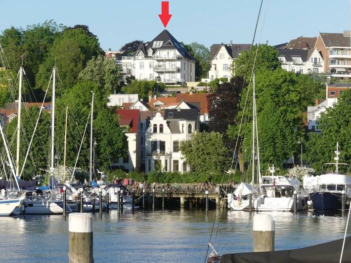 Ferienwohnung für 4 Personen, mit Balkon und Terrasse sowie Seeblick und Ausblick in Flensburg