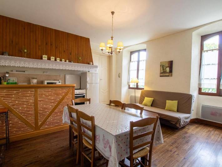 Location de vacances pour 6 personnes, avec terrasse à Saint-Cernin-de-l'Herm - 4