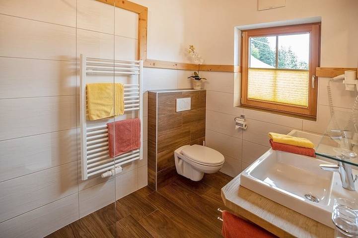 Chalet für 8 Personen, mit Balkon und Sauna in Aschau im Zillertal - 4