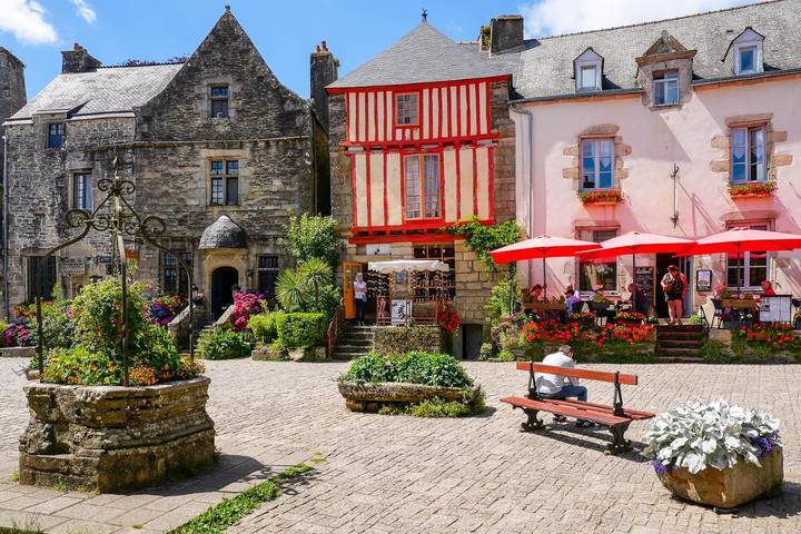 Location de vacances pour 7 personnes, avec Terrasse ainsi que Jardin et Vue à Limerzel - 3