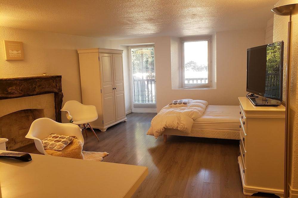 Apartamento entero, Absolute peace and quiet in the heart of the picturesque quarters of the old town in Annecy, Región de Annecy