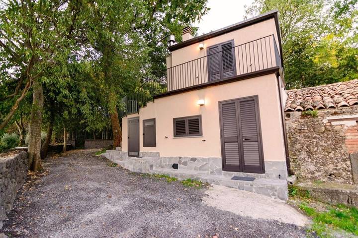 Location de vacances pour 4 personnes, avec balcon ainsi que vue et jardin à Randazzo - 4