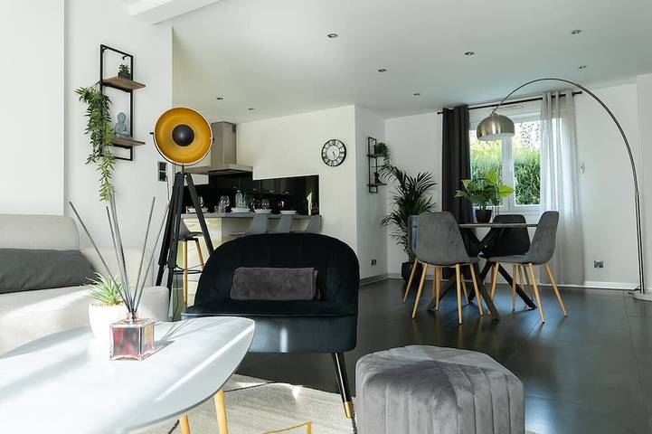 Appartement de vacances pour 5 personnes, avec jardin et terrasse