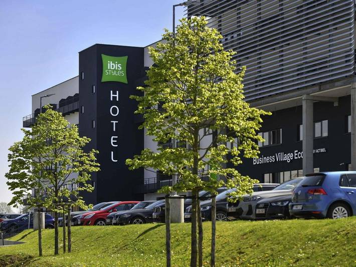 Hôtel pour 2 personnes, avec balcon dans Suarlée