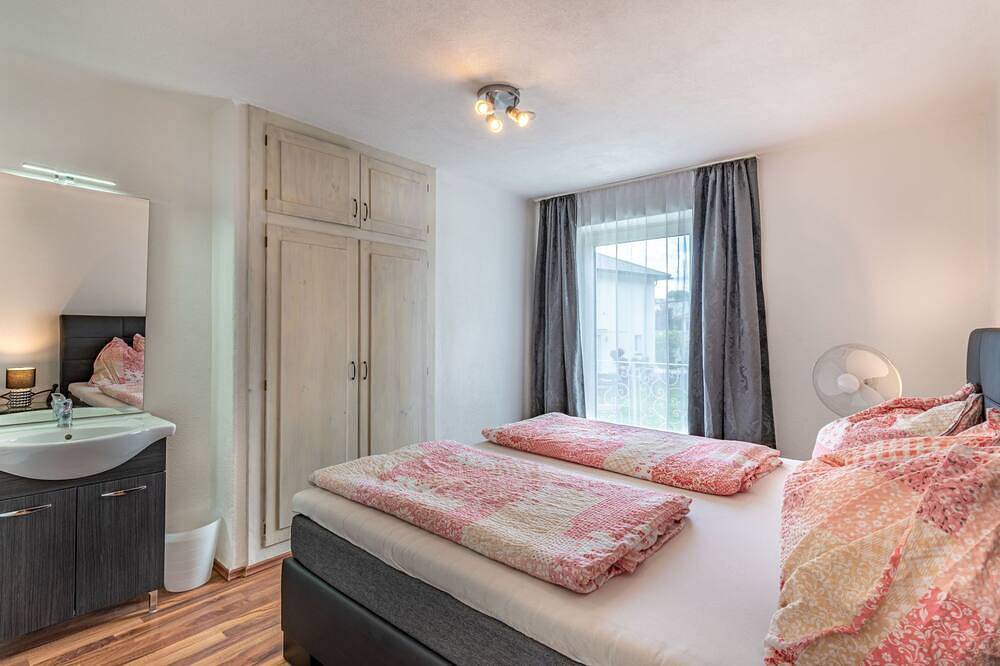 Ganze Wohnung, Ferienwohnung Ogris in Velden am Wörther See, Villach-Land