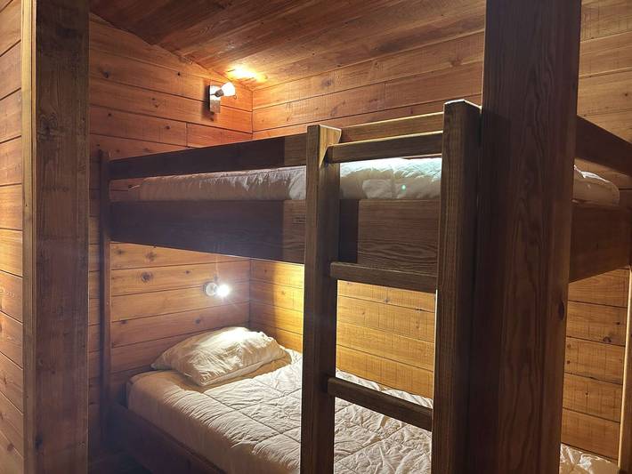 Ganze Wohnung, Appartement für 6 in Montgenèvre mit Parkplatz in Montgenèvre, Briançon und Umgebung