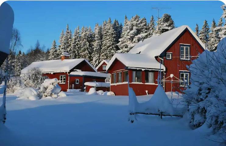 Hus för 5 Personer, med husdjur i Hudiksvall