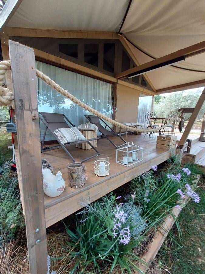 Camping für 4 Personen, mit Pool und Garten sowie Ausblick, mit Haustier in der Maremma - 2