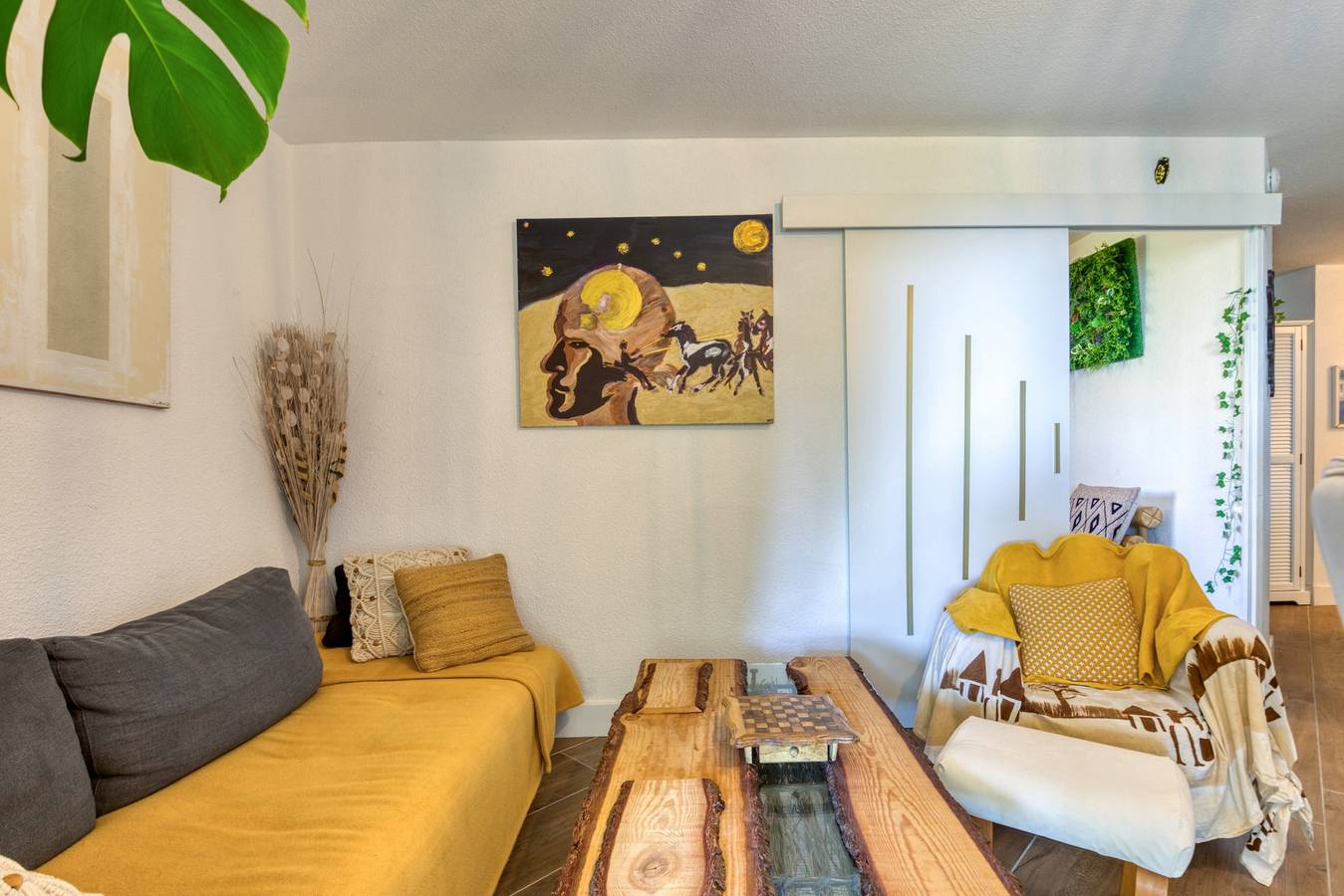 Appartement entier, Appartement 'T2 Cosy App Face Mer Plage Tennis' avec terrasse privée in Sète, Côte méditerranéenne (France)