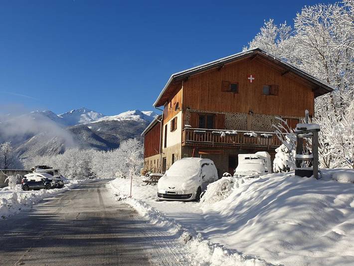 Maison d’hôte pour 2 personnes, avec vue et jardin à Saint-Michel-de-Maurienne