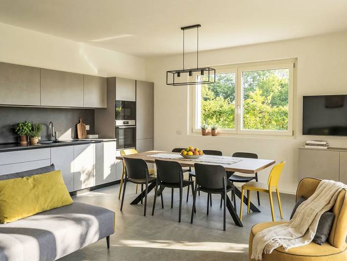 Ferienhaus für 9 Personen, mit Ausblick und Garten sowie Terrasse in Colico - 3