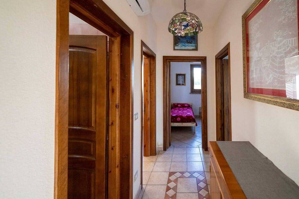 Villa 700 meters from the sea in Marina di San Gregorio, Patù