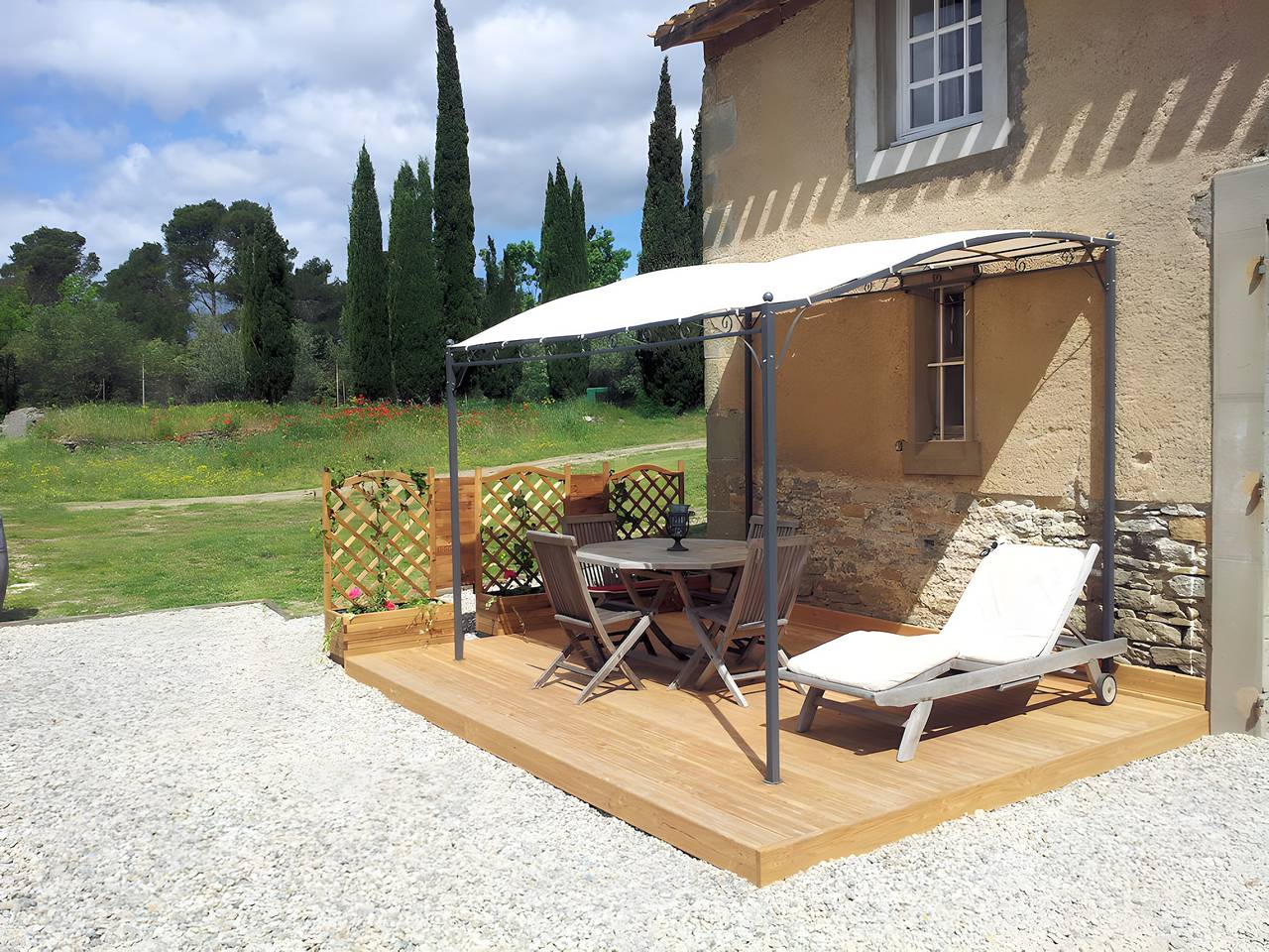Maison de vacances « Les Pins - Domaine Russol » avec vue montagne, Wi-Fi et climatisation in Laure-Minervois, Région de Carcassonne