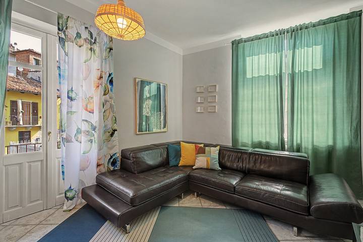 Hel lejlighed, Apartment 'Alloggio 3' with Mountain View, Shared Garden and Wi-Fi in Novello, Langhe