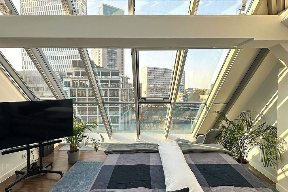 Ganze Wohnung, Luxus Penthouse am Kurfürstendamm in Charlottenburg Berlin, Berlin