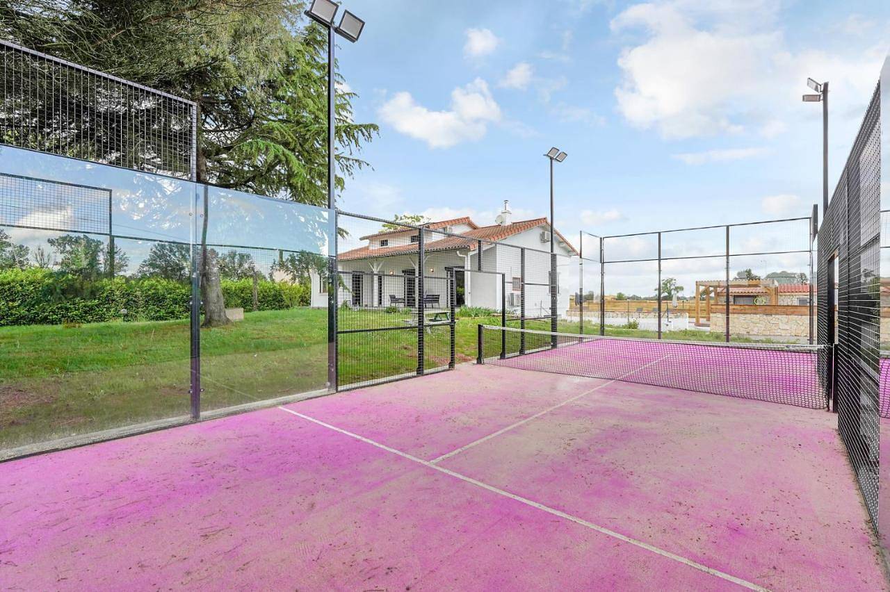 Villa Rose - Padel - Piscine - Cinéma & Poker Room in Saint-Jory, Toulouse et ses environs