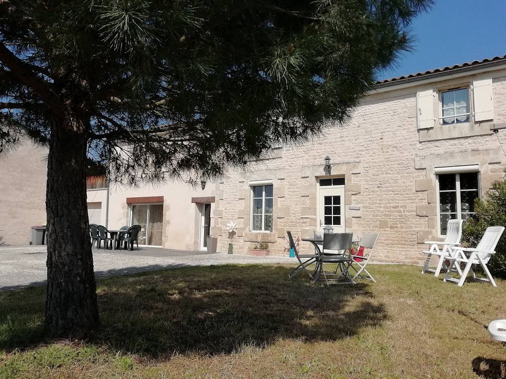 Longère Beau-soleil classé 3* in Villiers-en-Plaine, Région de Niort
