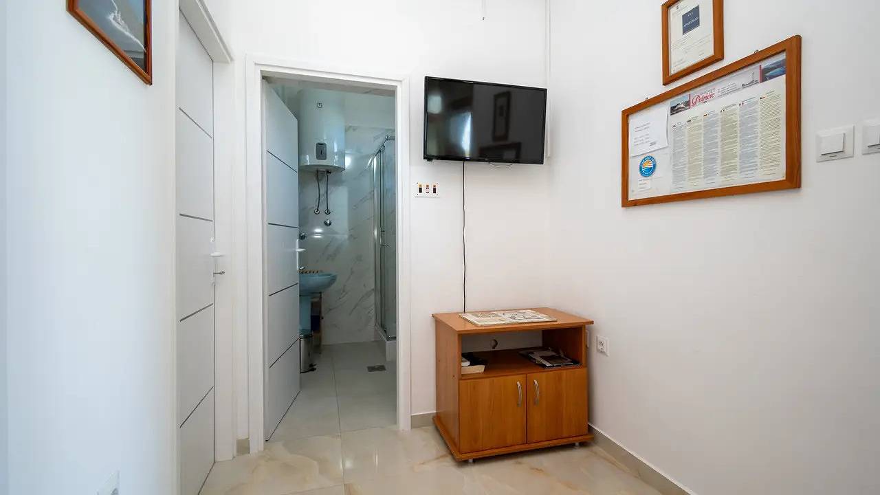 Ganze Ferienwohnung, Ferienwohnung für 4 Personen (33 m²) in Veli Rat in Sali, Dugi Otok
