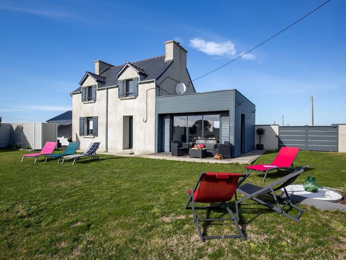 Maison de vacances pour 6 personnes, avec Terrasse et Jardin à Kerlouan