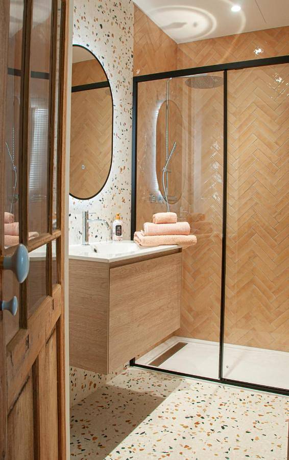 Location de vacances pour 4 personnes, avec terrasse à Aramon - 4