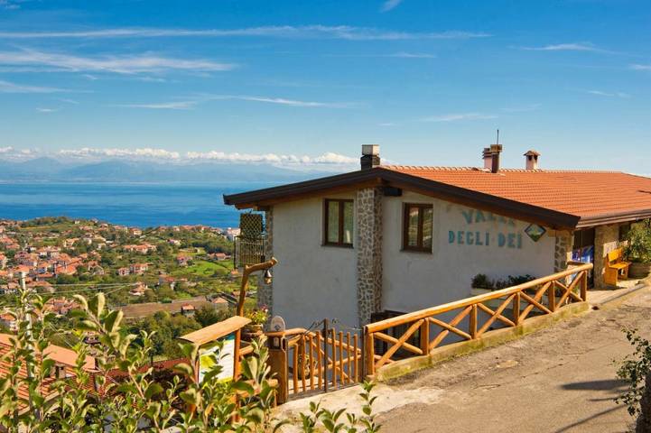 Maison d’hôte pour 2 personnes, avec vue et jardin à Agerola