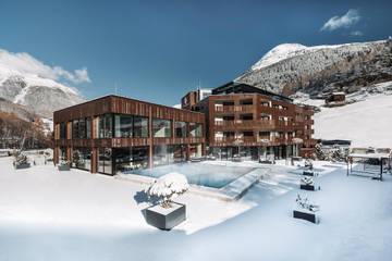 Hotel für 4 Personen, mit Sauna und Garten sowie Whirlpool und Pool in Sölden (Österreich)