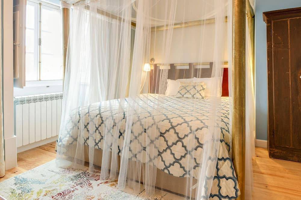 Luxa Charm House | Quarto 2 | Self Check-in Online in São Martinho (Sintra), Sintra