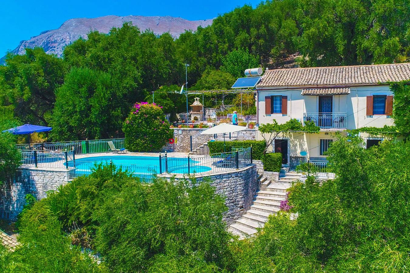 Villa für 5 Personen mit Terrasse in Nissaki, Korfu