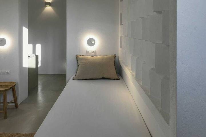 Una villa premium de 160 metros cuadrados con 2 habitaciones con baño privado y vista a la playa in Antiparos
