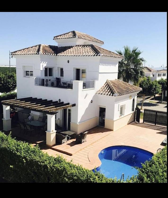 Chalet para 6 personas, con jacuzzi además de jardín y piscina en Provincia de Murcia