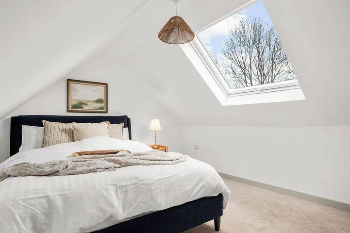 Luxury 2 Bedroom Cottage, with private courtyard and garden. in Loch Tay, Stirling und Umgebung