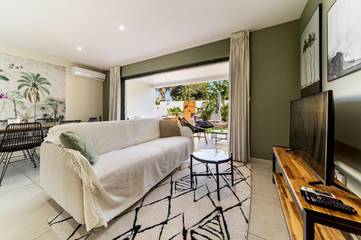 Cottage pour 8 personnes, avec jacuzzi ainsi que jardin et terrasse à Manapy les Bains