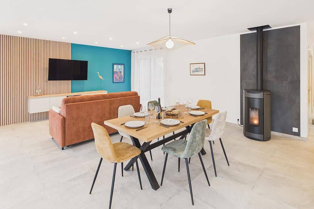 New house for 6 with garden and terrace in Plonéour-Lanvern, Côte de Cornouaille