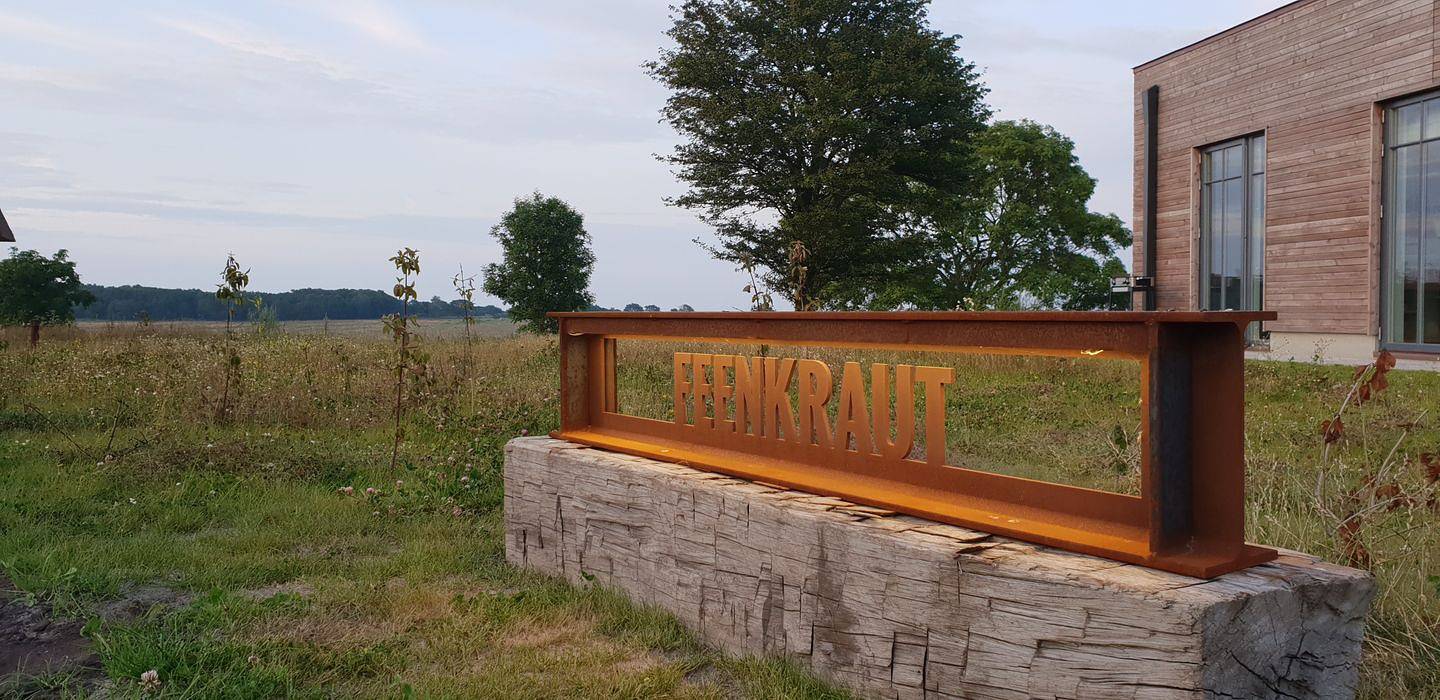 Feenkraut – das Atelierhaus unter Reet für bis zu 8 Personen, direktem Seeblick. in Geltinger Birk, Nieby