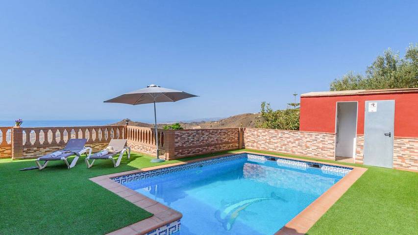 Villa für 5 Personen, mit Pool und Balkon/Terrasse in Torrox - 2