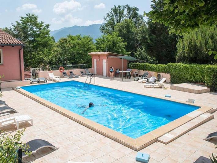 Camping Le Mas Fleuri - Mobilhome 6 personnes - Riviera 29m² - 2 chambres - 1 canapé - Convertible in Sospel, Côte méditerranéenne (France)