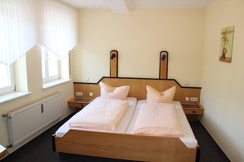 Doppelzimmer Dusche/Wc in Wellen, Landkreis Trier-Saarburg