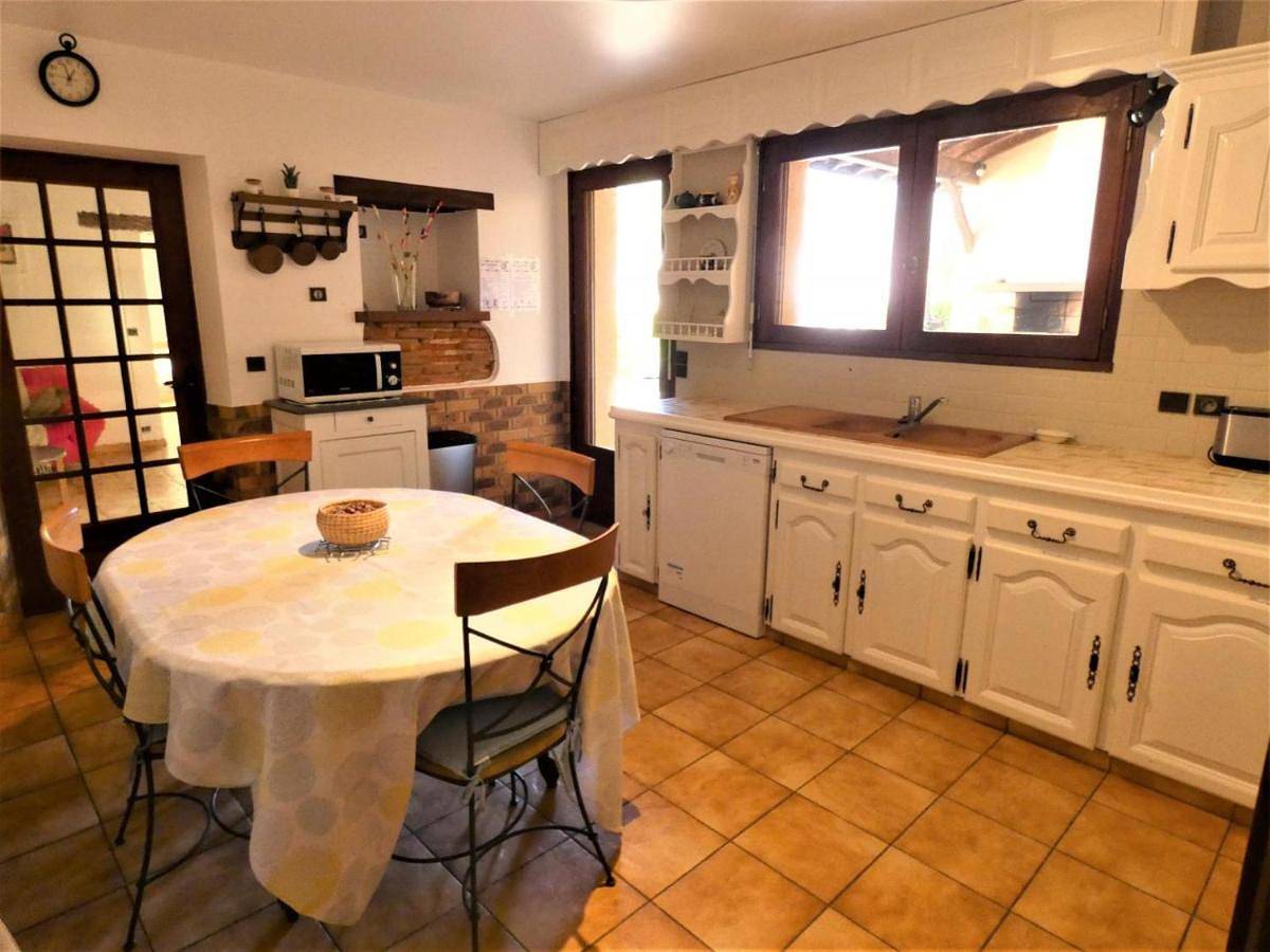 2-Bedroom Town Home in Préchacq-les-Bains, Région de Dax