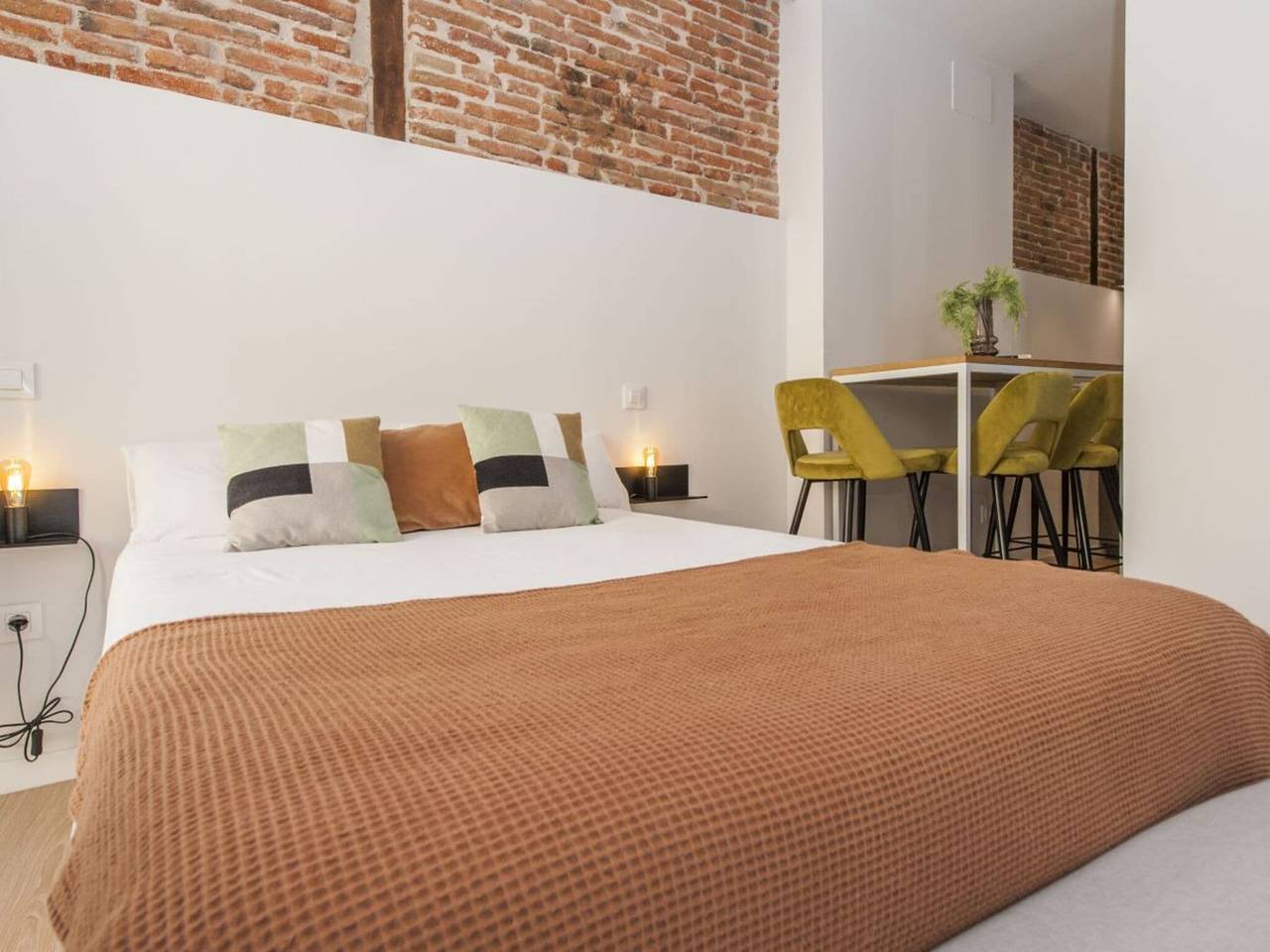 Oase für 3 Gäste mit malerischer Terrasse in Arganzuela, Madrid